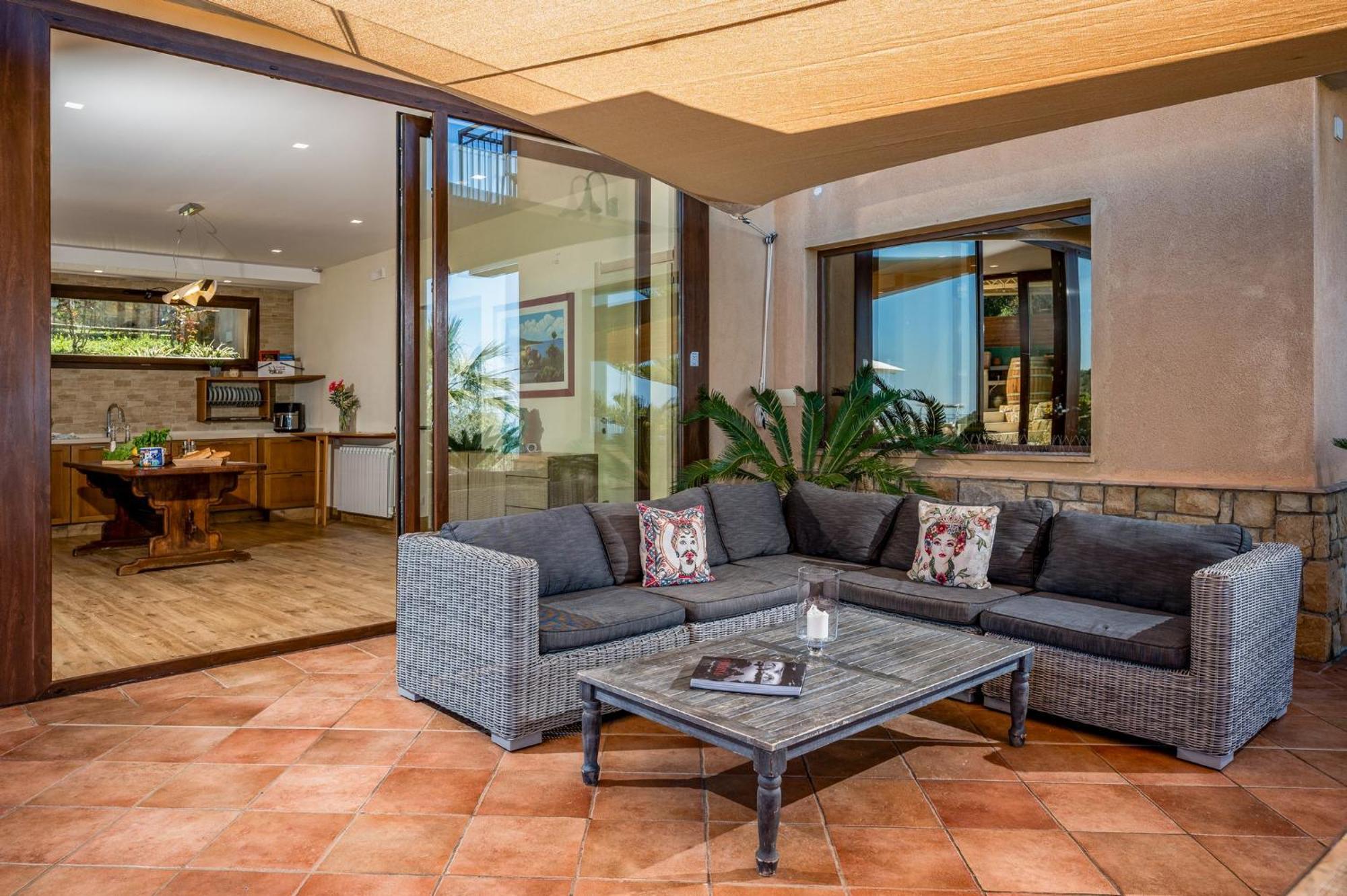 Villa Provenza 12&4, Emma Villas Чефалу Экстерьер фото
